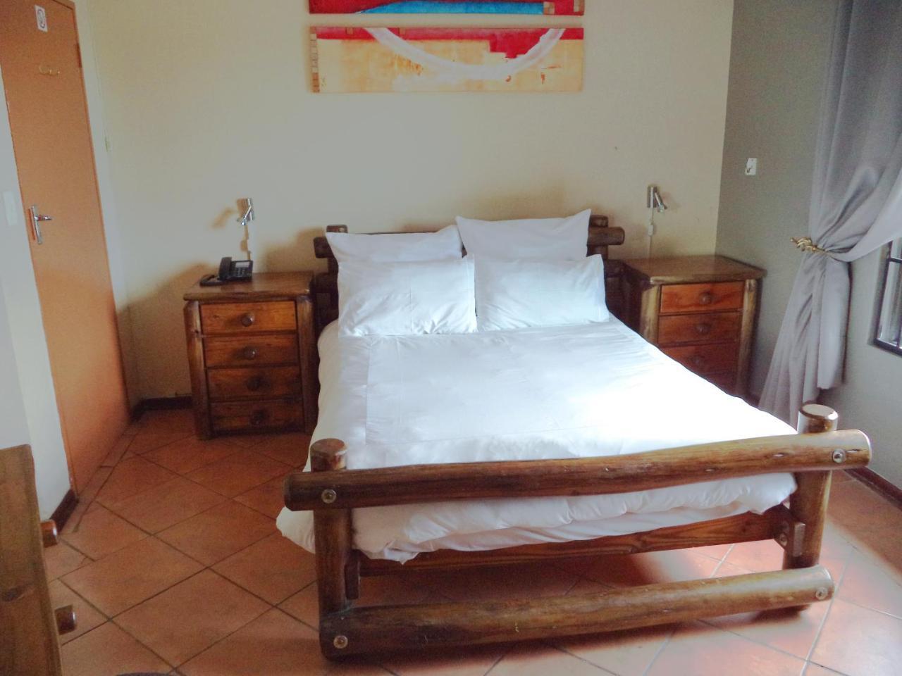 Belladona Guesthouse Mbombela ภายนอก รูปภาพ