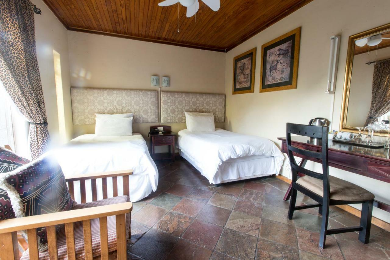 Belladona Guesthouse Mbombela ภายนอก รูปภาพ